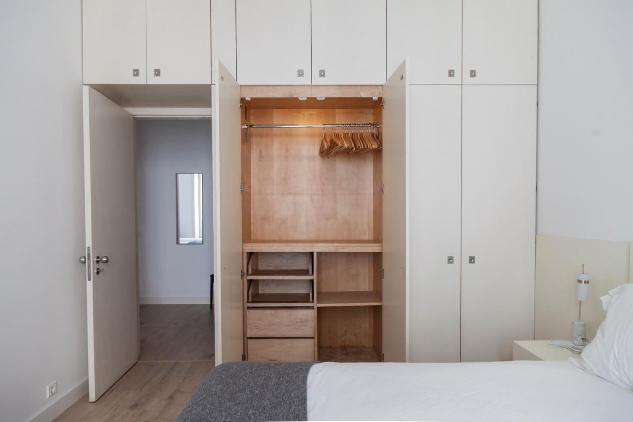 Classy 2Bdr Apartment In Downtown By Lovelystay 리스본 외부 사진